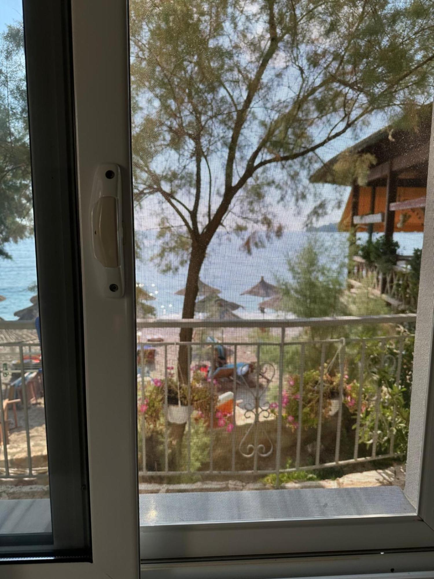 Potami Seashell Hotel Himare Luaran gambar