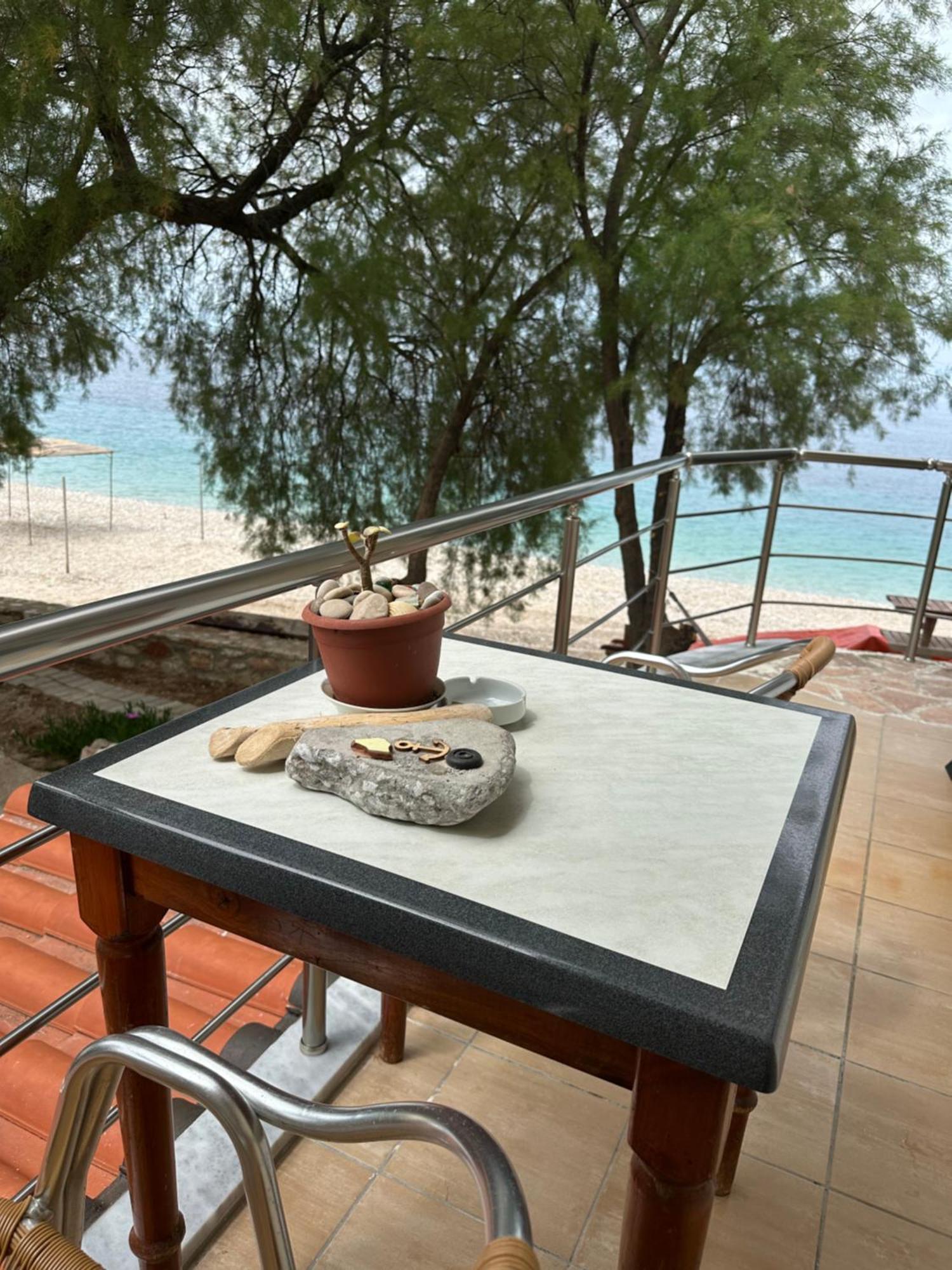 Potami Seashell Hotel Himare Luaran gambar